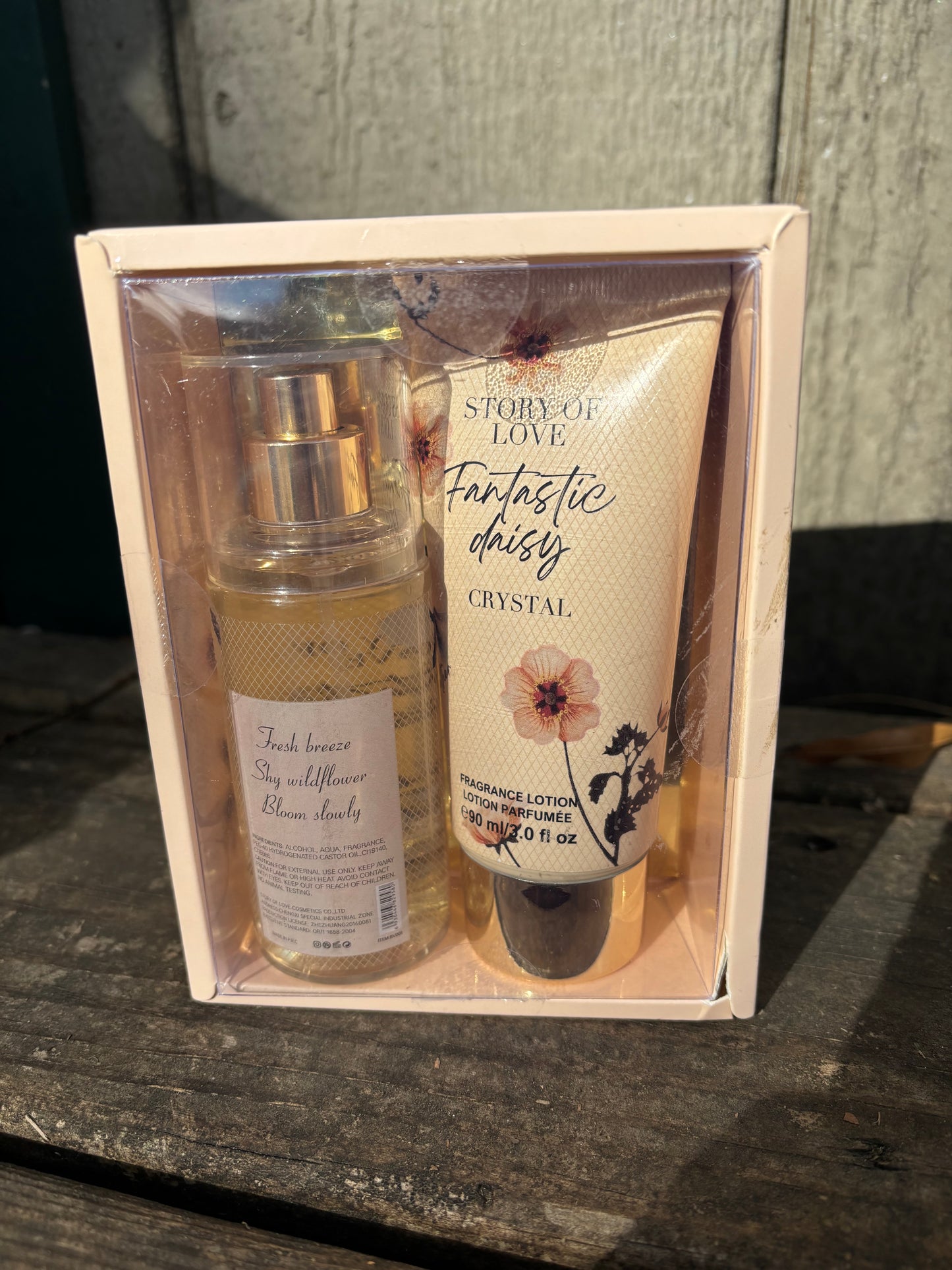 Splash+Cream Fantastic Daisy