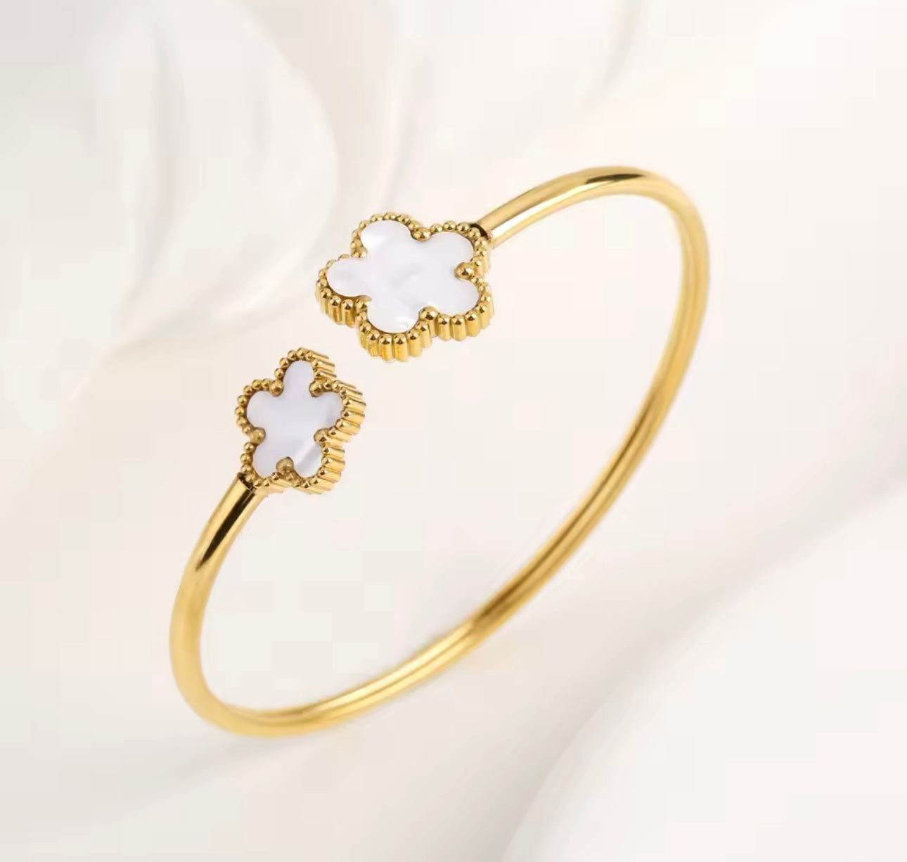 JOYERIA - Bangle Trébol Blanco 1pc