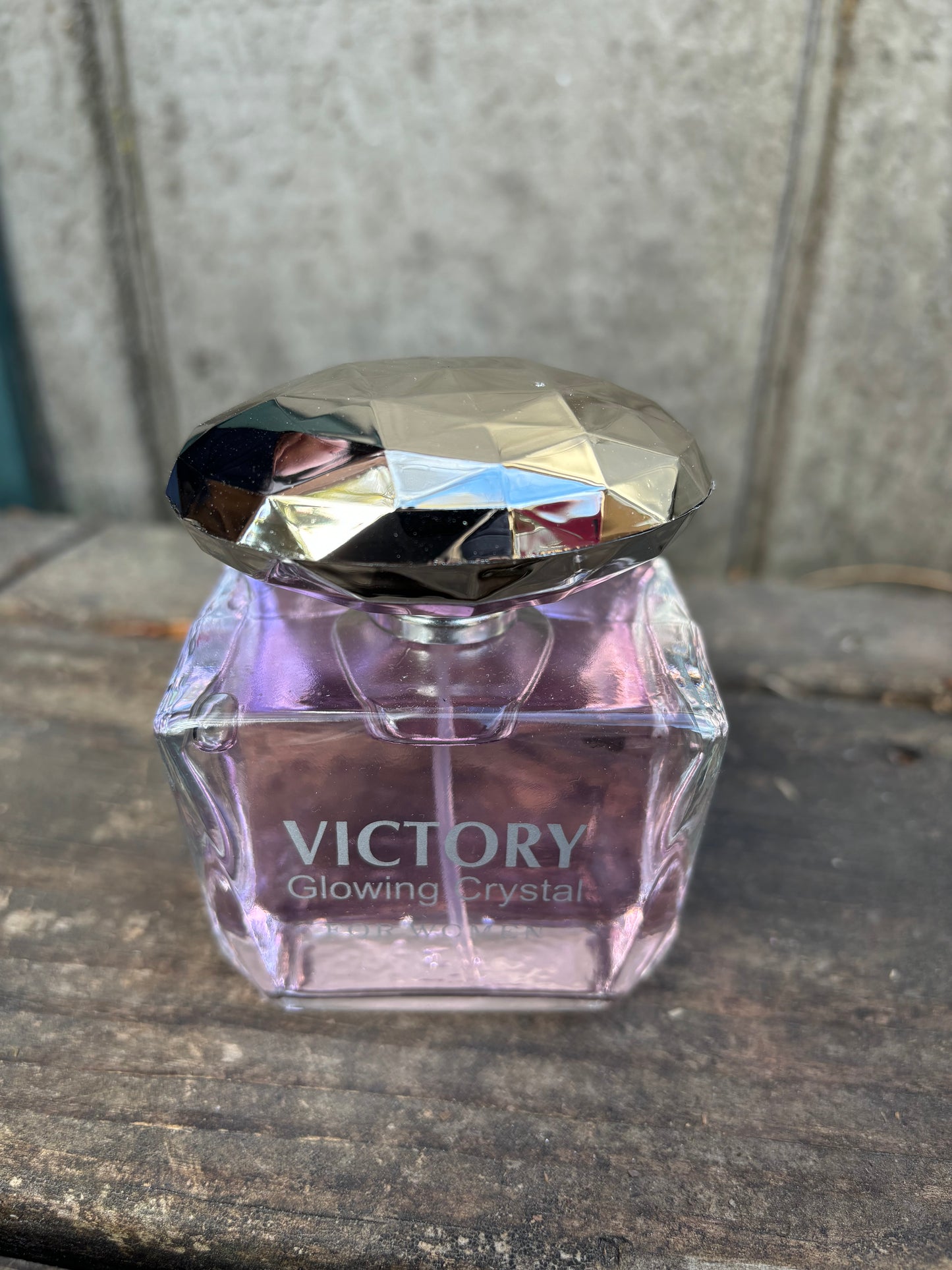 Victory Glowing Crystal