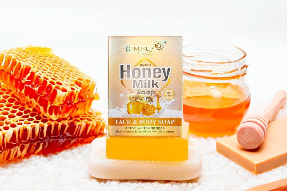 SIMPLY BELLA - SOAP HONEY