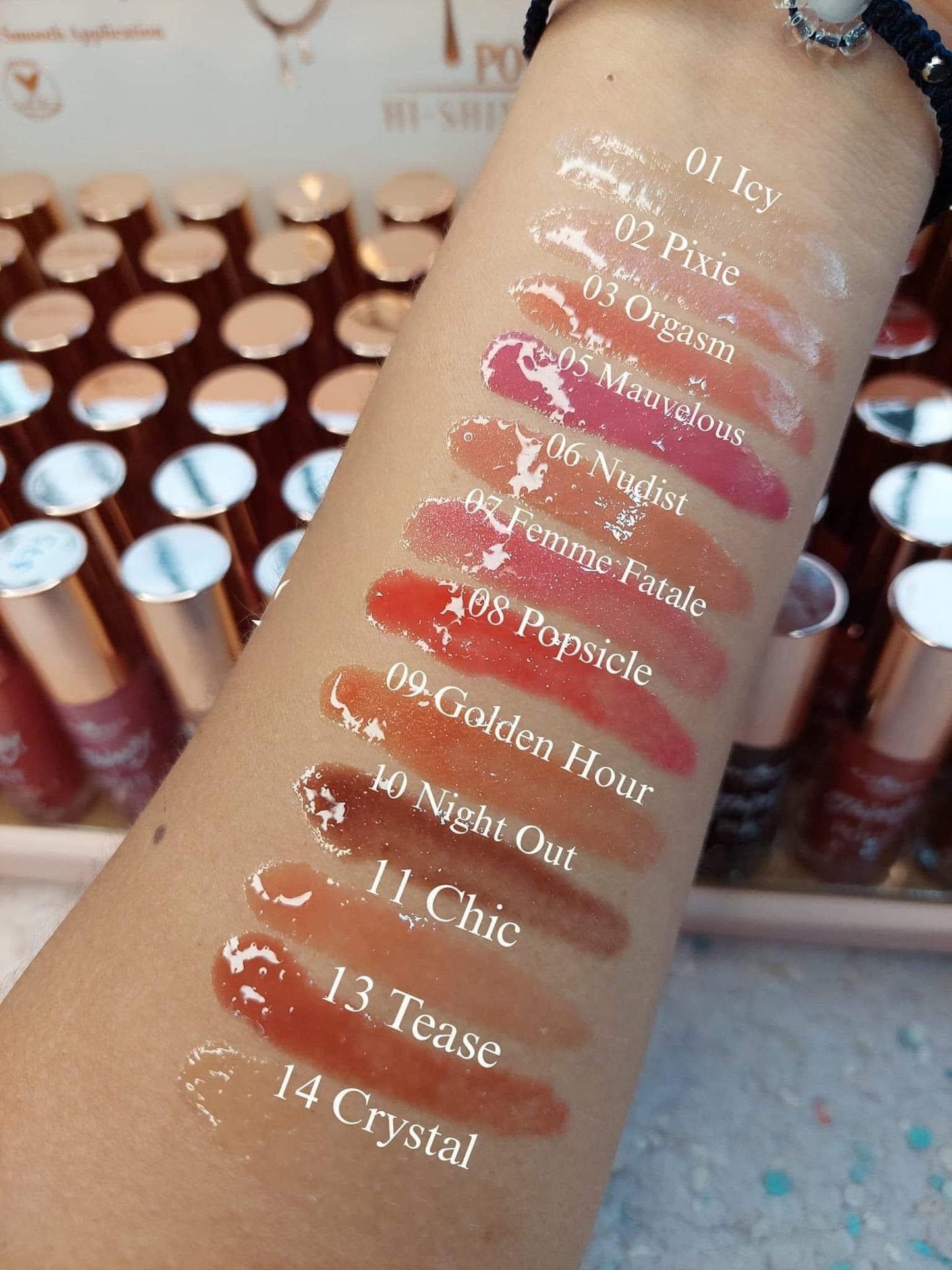 ITALIA DELUXE - THIRSTY POUT / POUT HI-SHINE GLOSS