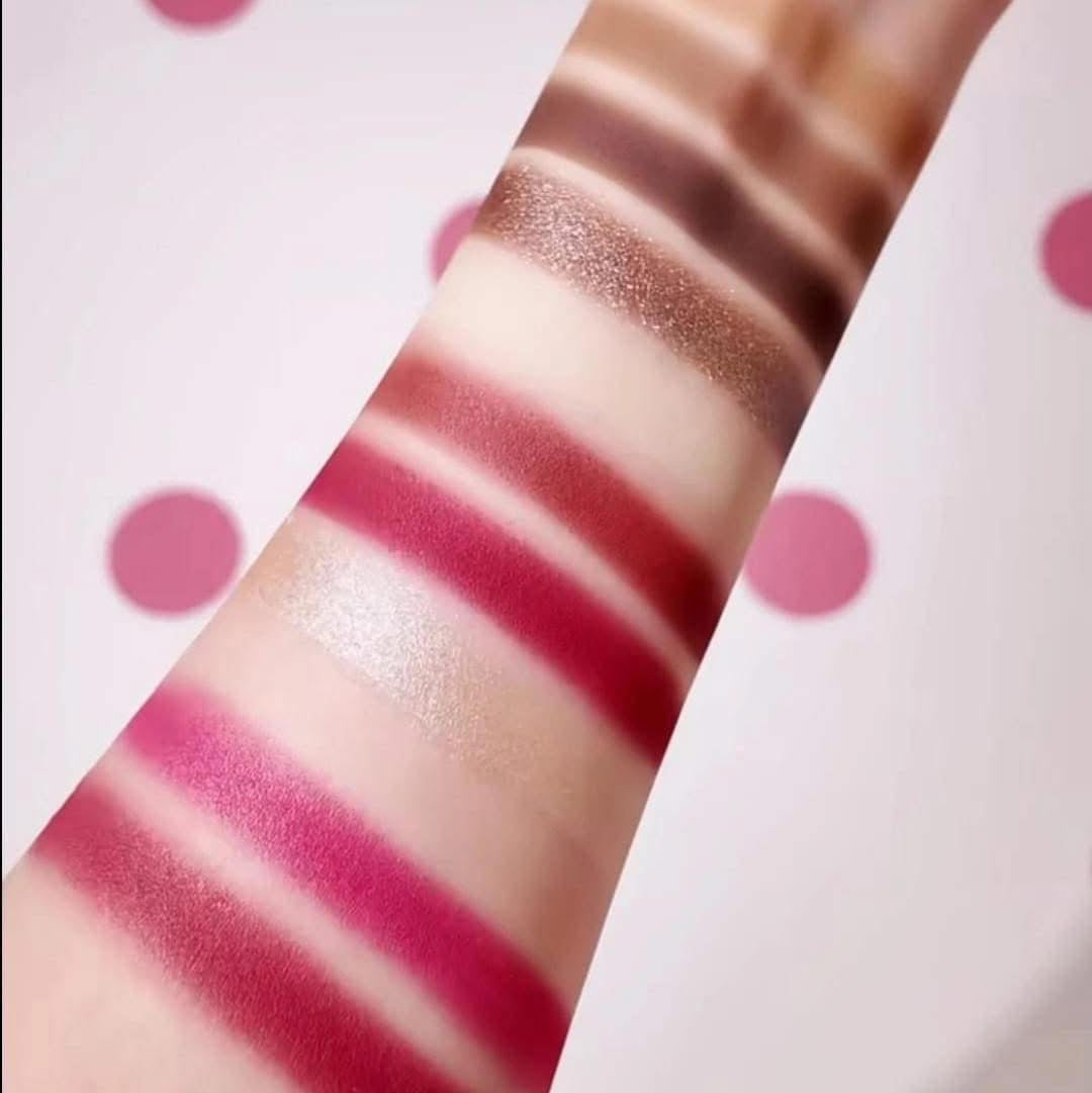 BEAUTY CREATIONS - Betty Boop “Unafraid to be Me” Shadow & Face Palette