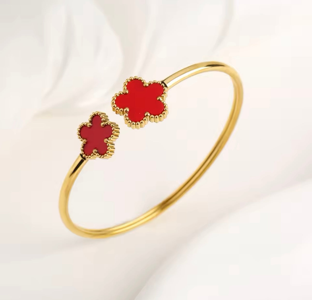 JOYERIA - Bangle Trébol Rojo 1pc