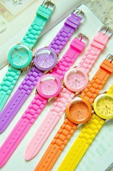 RELOJES