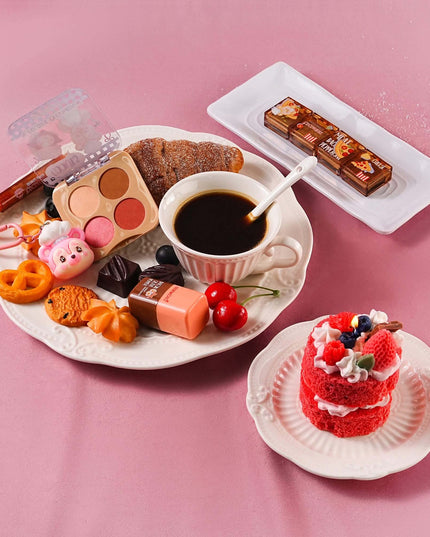 KEVIN AND COCO - BEAR CAFÉ MAKEUP BOX BEAR 🧸☕️