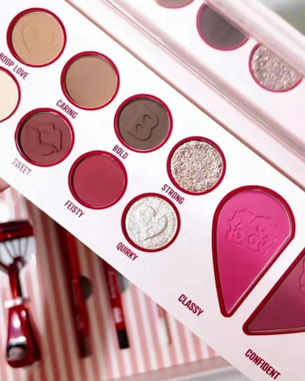 BEAUTY CREATIONS - Betty Boop “Unafraid to be Me” Shadow & Face Palette