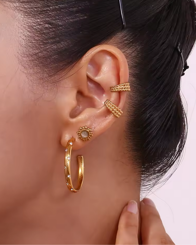 JOYERIA - Clip de Oreja 3 Cuerdas de Cuencas