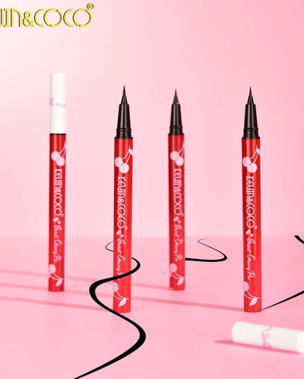 KEVIN AND COCO - COLECCIÓN DE CHERRY EYELINER LÍQUIDO 🍒