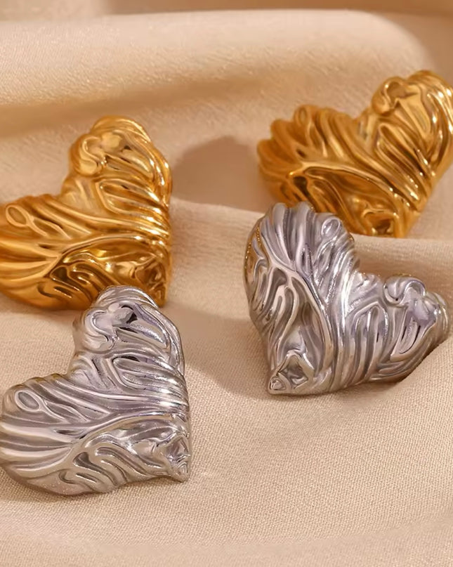 JOYERIA - Aretes de Corazón Rasgado