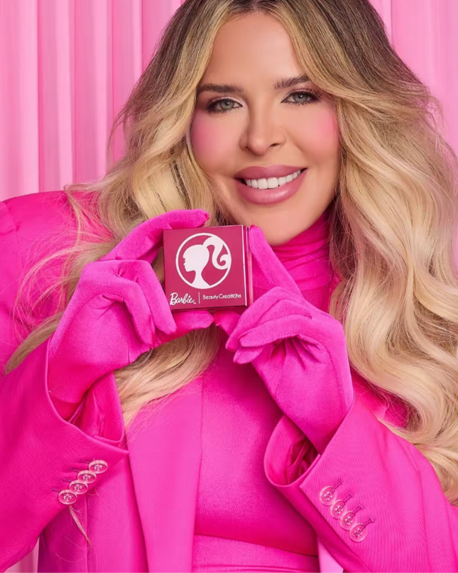 BEAUTY CREATIONS - Barbie “Future is Bright” Pink Loose Powder / LIMITED EDITION