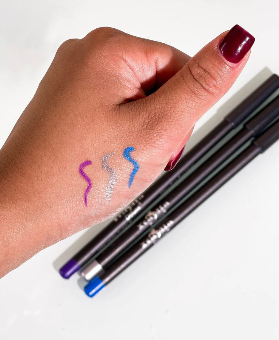 ITALIA DELUXE - ULTRAFINE EYELINER PENCIL