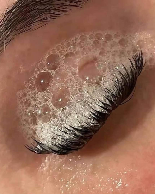 BEAUTY CREATIONS - LASH SHAMPOO