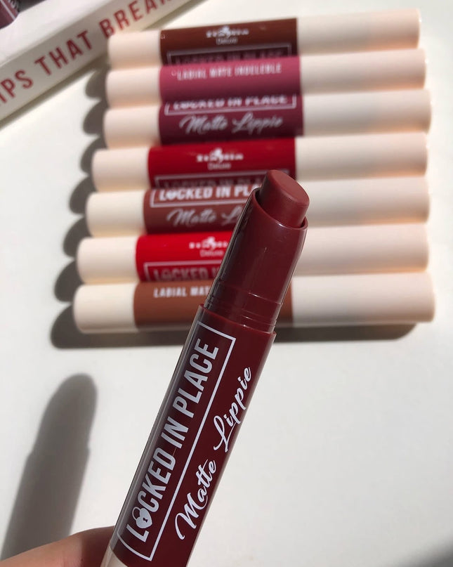 ITALIA DELUXE - Locket in Place Matte Lippies 🔒💄