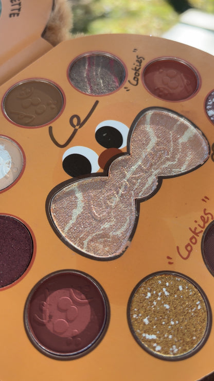 KEVIN & COCO - Paleta de Sombras con Iluminador 🍪