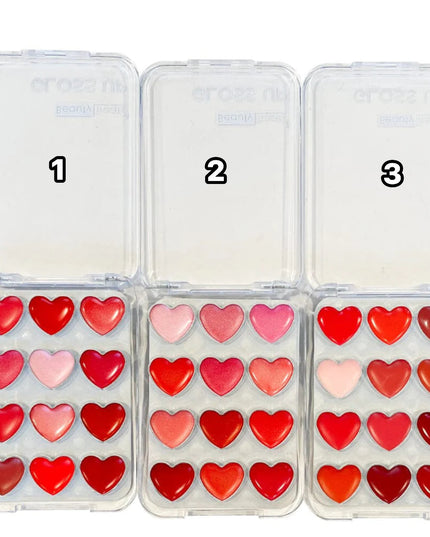 BEAUTY TREATS - Gloss Up 12 Color Heart Lipgloss ❤️